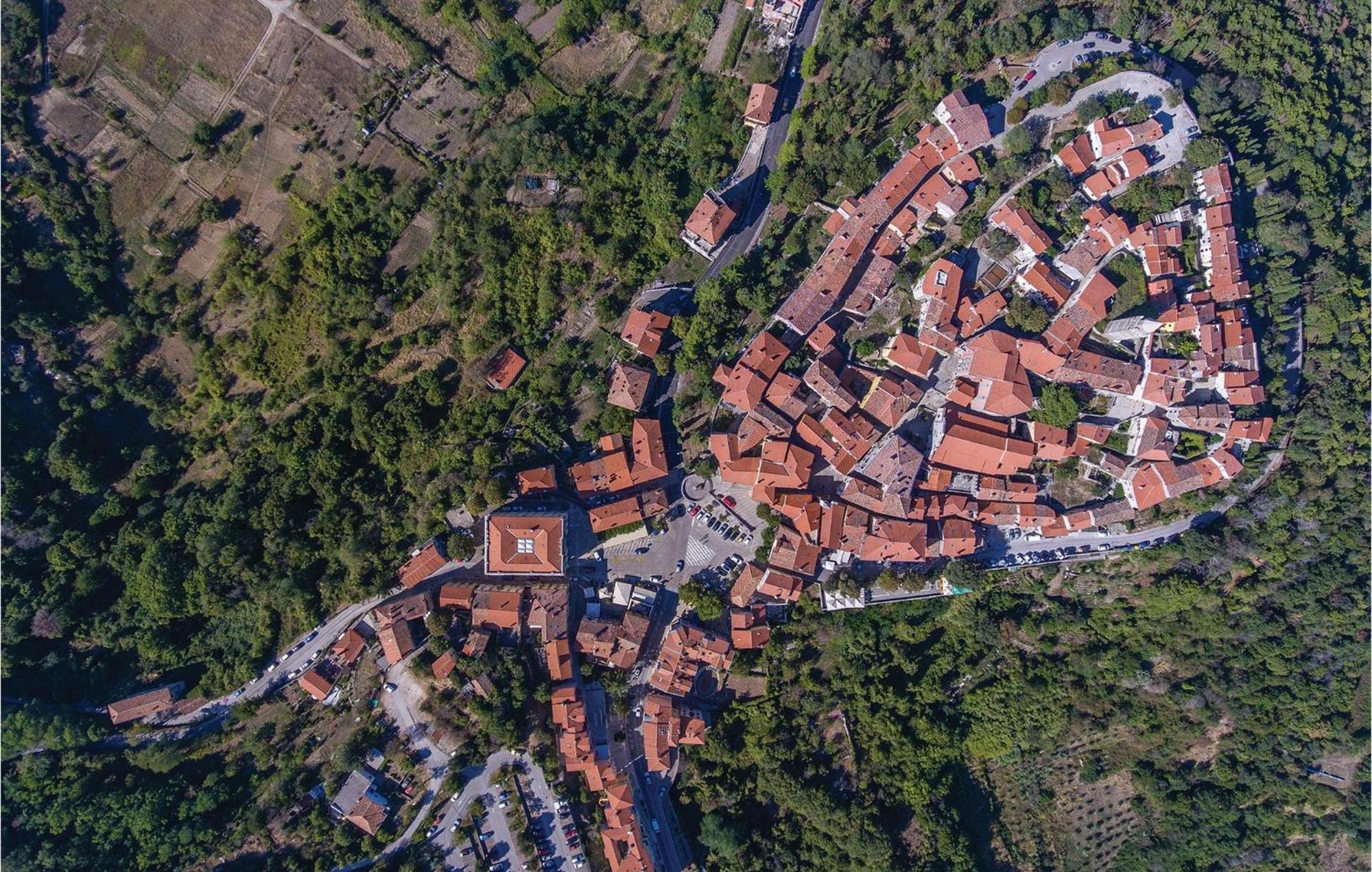 Awesome Apartment In Labin With Wifi Raša Dış mekan fotoğraf